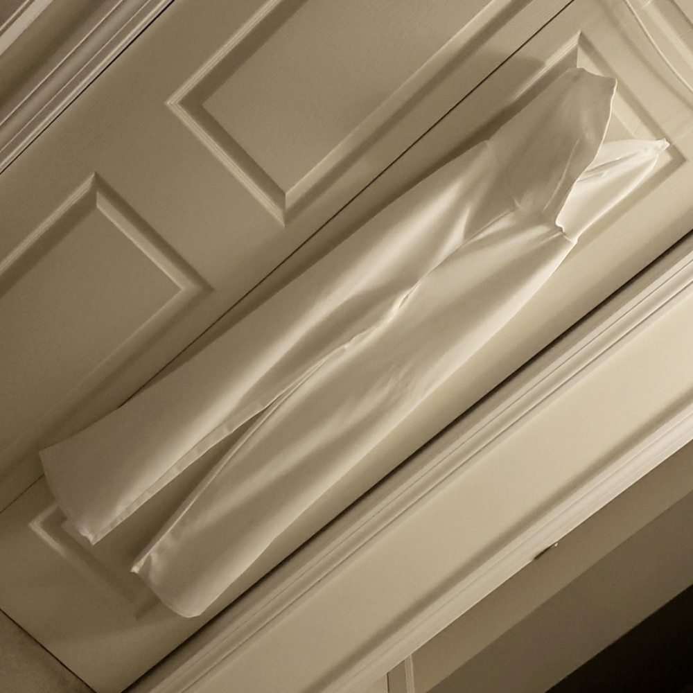 White pant romper, sleeveless, never worn, size 3, brand Crystal Doll